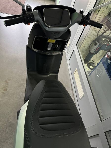 Скутер акумуляторний GTM FLEX (1500 Вт, 60 км/год, 80 км, до 200 кг) 83817 фото