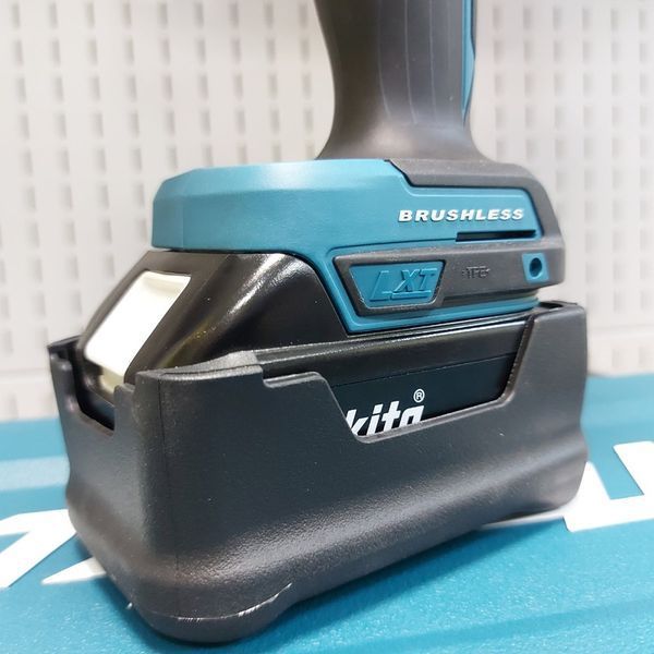 Захист гумовий для акумуляторів LXT Makita 422807-8 422807-8 фото