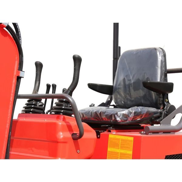 Мініекскаватор дизельний GTM G-Tex 1000 (7.5 кВт, 10.2 к.с., до 1.72 м, 1000 кг) 36778 фото