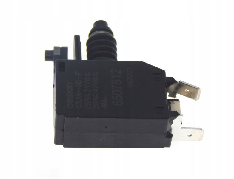 Выключатель C3JW-6B-P Makita DUC353, DUC355 (650781-2) 650781-2 фото