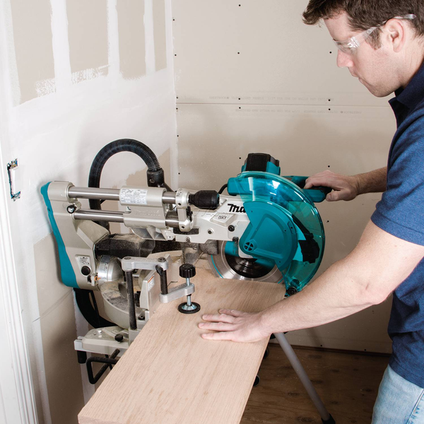 Пила торцювальна з протяжкою Makita LS1019L LS1019L фото